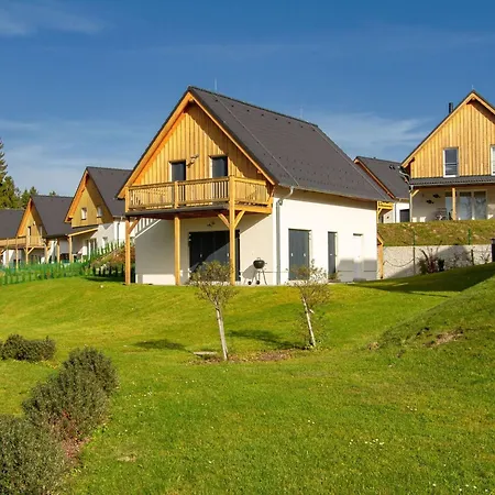 Nyaraló Holiday Lakeside Village 4 - - Sauna By Interhome Frymburk