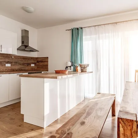 Holiday Lakeside Village 4 - - Sauna By Interhome Nyaraló